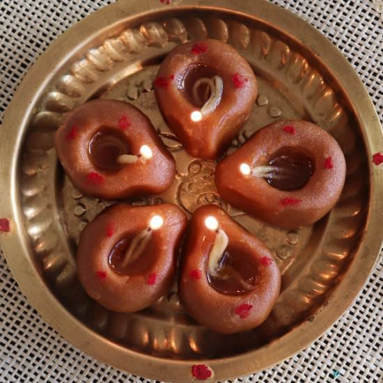 Karthigai Deepam Kozhukattai - Recipe photo by sandhiya