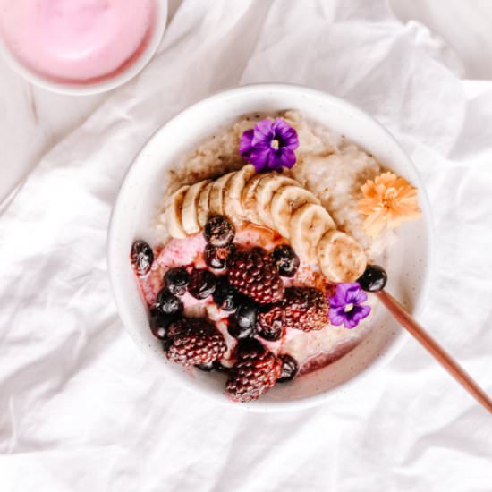 Mixed Berry Oatmeal - Recipe photo by dayslikelaura