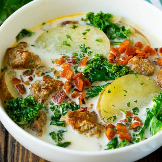 Zuppa Toscana - Recipe photo by dinneratthezoo