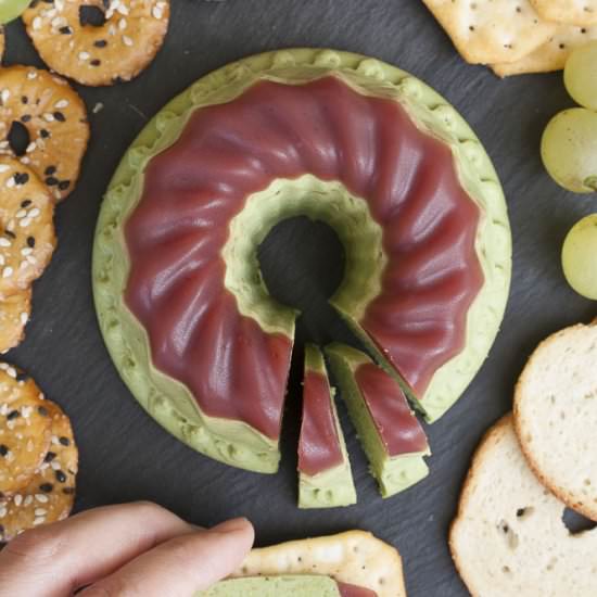 Pistachio Cheese w/ Cranberry Jelly - Recipe photo by MyPurePlants