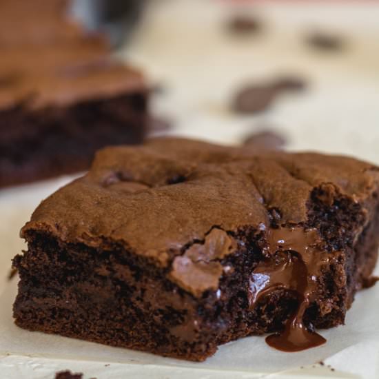 The best cake mix brownies recipe - Recipe photo by lifestyleofafoodie