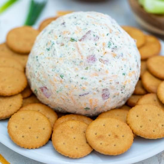 Cheddar Ranch Cheese Ball - Recipe photo by 30minutesmeals