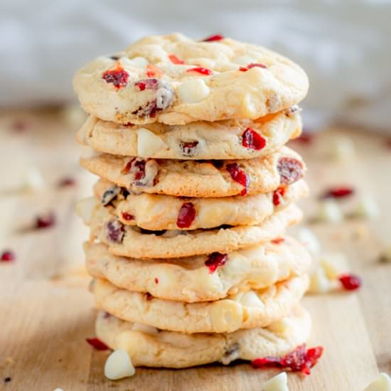 White Chocolate Cranberry Cookies - Recipe photo by dhoman