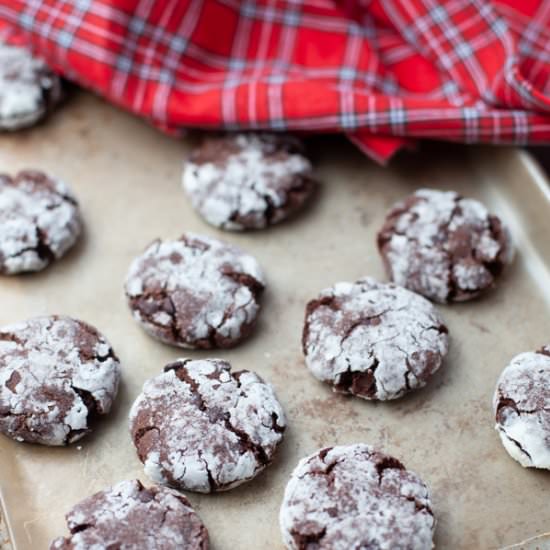 Gluten Free Crinkle Cookies - Recipe photo by thymeandjoy