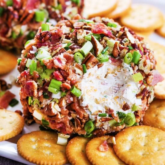 Easy and Delicious Cheese Ball - Recipe photo by pipandebby