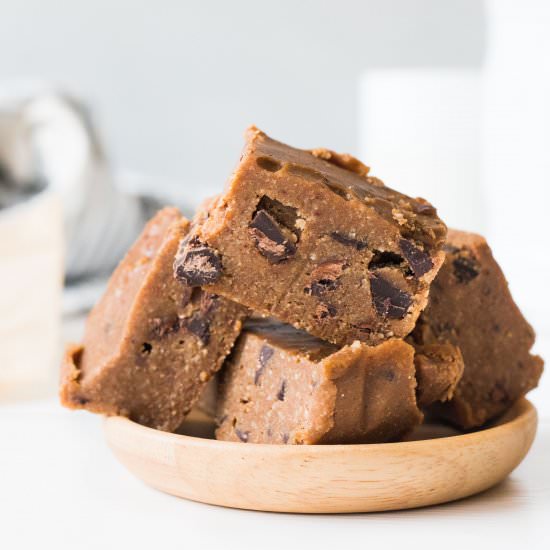 Salted Cookie Dough Fudge - Recipe photo by anettv