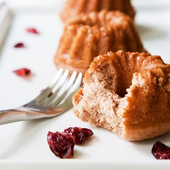 Cranberry Ginger Spice Cake - Recipe photo by Candy Jar Chronicles