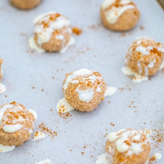 Keto Snickerdoodle Cheesecake Bombs - Recipe photo by peasandpeonies