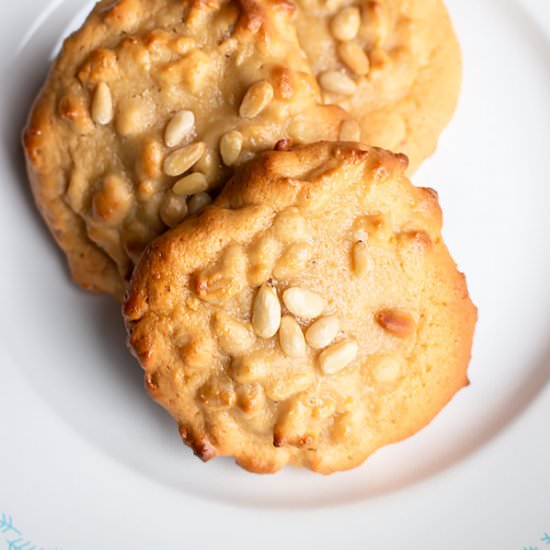 Pignoli cookies - Recipe photo by MasalaHerb