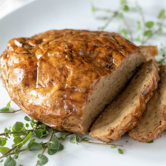 Vegan Turkey Style Roast - Recipe photo by 86Eats