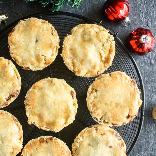 Fruit Mince Pies - Recipe photo by The Desserted Girl