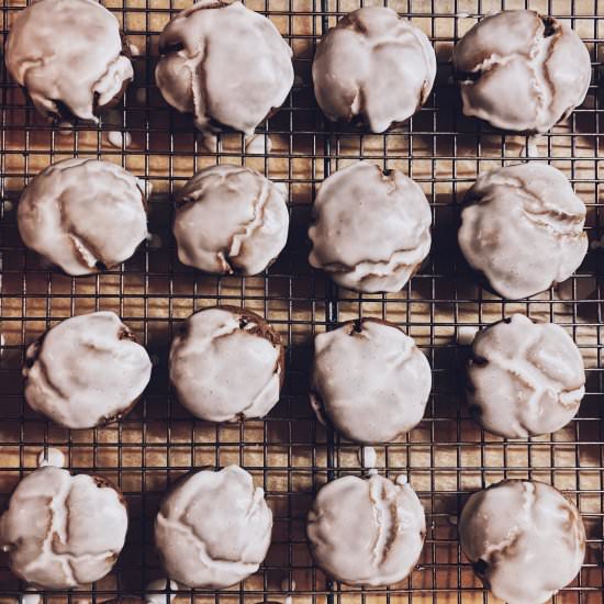 Traditional Pfeffernüsse - Recipe photo by castlesandlattes