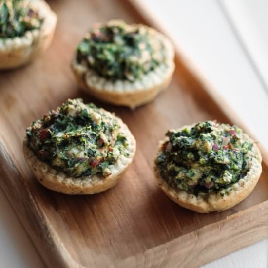 Spinach Apéro Tartlets - Recipe photo by nothangryanymore