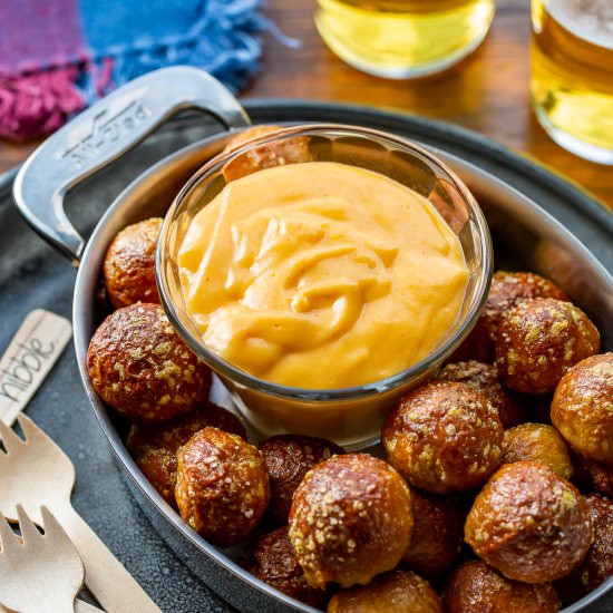 Beer Cheese Dip with Pretzels - Recipe photo by Savingroomfordessert