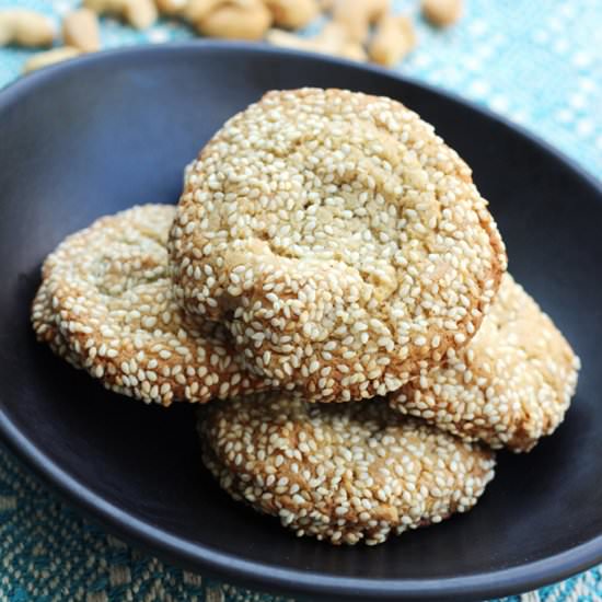 Sesame chocolate cookies - Recipe photo by Food Gal