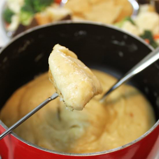 Swiss Cheese Fondue - Recipe photo by SimplyHappenings