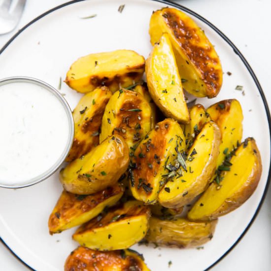 Rosemary Roasted Potatoes - Recipe photo by 40aprons