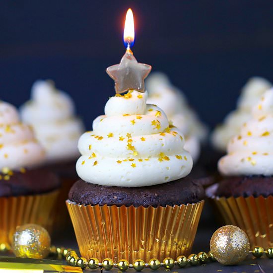 Chocolate Surprise Cupcakes - Recipe photo by Nataliewaybakes