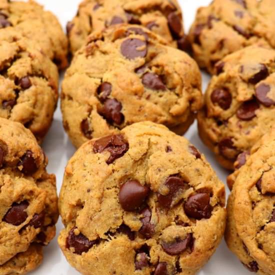 Copycat Toll House Style Cookies - Recipe photo by MostlyDomestic