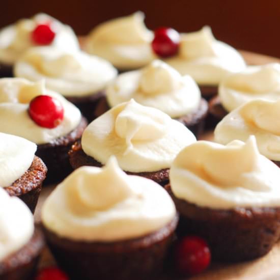 GINGERBREAD CUPCAKES WITH EGGNOG - Recipe photo by aducksoven