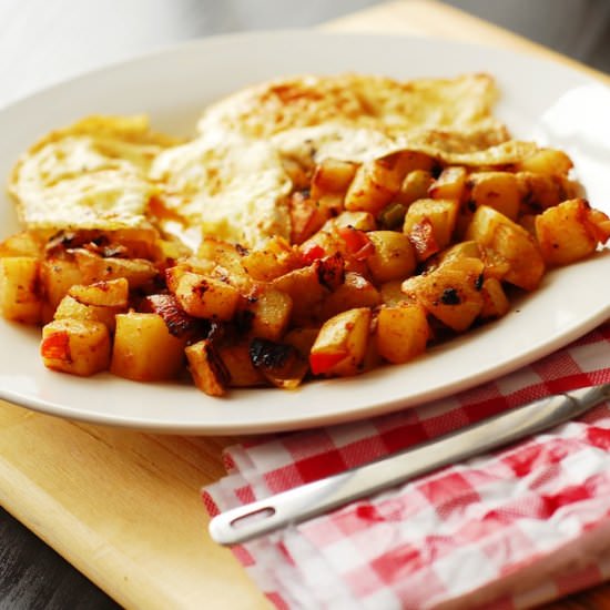 SIMPLE BREAKFAST HASH - Recipe photo by aducksoven