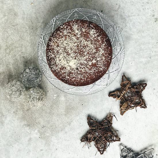 TARTA DE CHOCOLATE NEGRO - Recipe photo by deliciousspanishfood