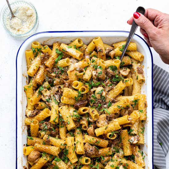 Stroganoff Pasta Bake - Recipe photo by supergoldenbakes