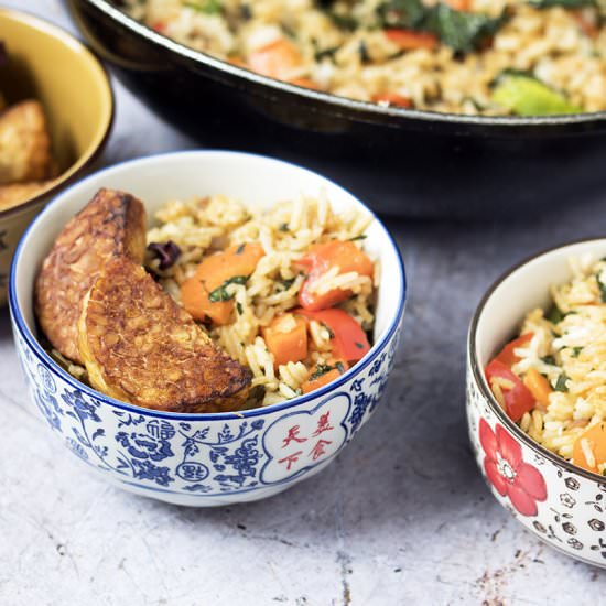 Thai basil fried rice with tempeh - Recipe photo by Mandy Sneaky Veg