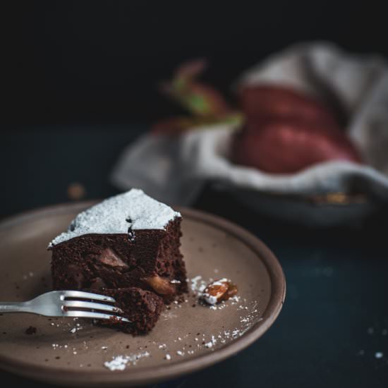 Chocolate Spiced Pear Cake - Recipe photo by melissa sampedro
