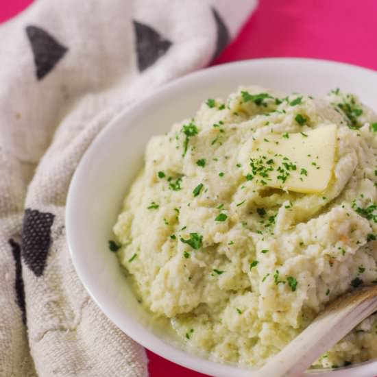 5 INGREDIENT MASHED CAULIFLOWER - Recipe photo by aducksoven