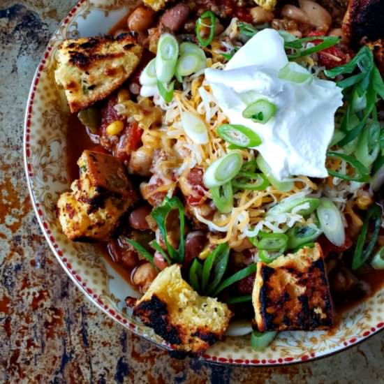 Chili & Cornbread Croutons - Recipe photo by mangotomato