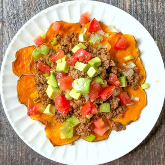 Easy & Healthy Paleo Nachos - Recipe photo by MyLifeCookbook