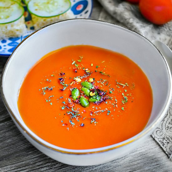 Easy Roasted Red Pepper Soup - Recipe photo by EasycookingwithMolly