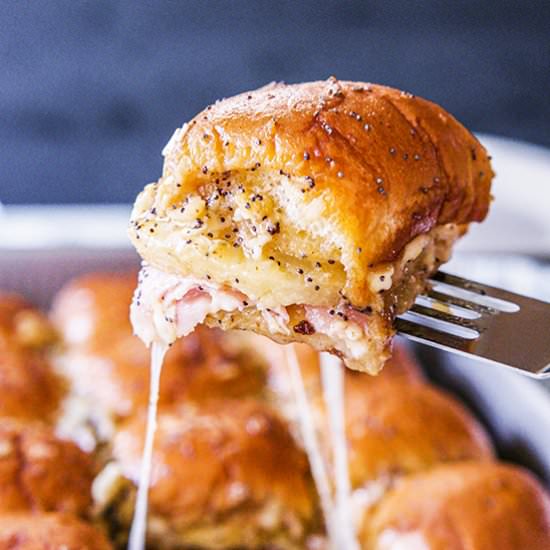 Pineapple & Ham Hawaiian Sliders - Recipe photo by Candy Jar Chronicles
