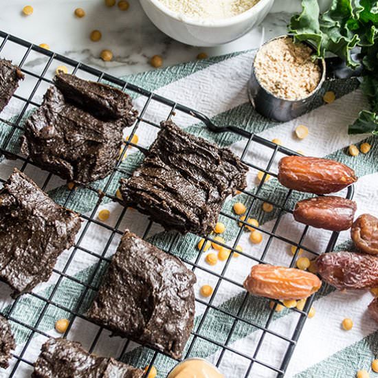 Superfood Dark Chocolate Brownies - Recipe photo by lemonsandbasil