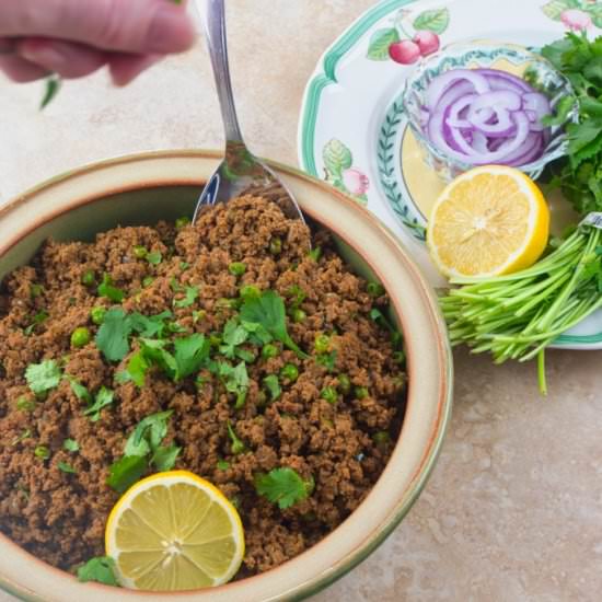 Weeknight Beef Keema Curry - Recipe photo by MyIndianStove