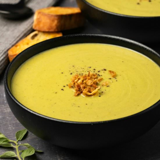Vegan Asparagus Soup - Recipe photo by lovingitvegan