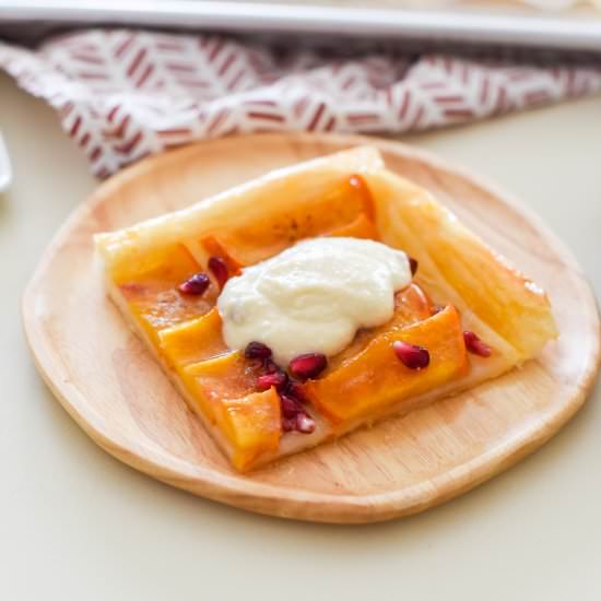 Persimmon Pomegranate Tart - Recipe photo by mymoderncookery