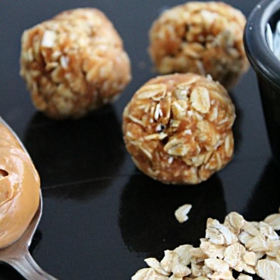 Peanut Butter Oatmeal Dog Treats - Recipe photo by Table for 7