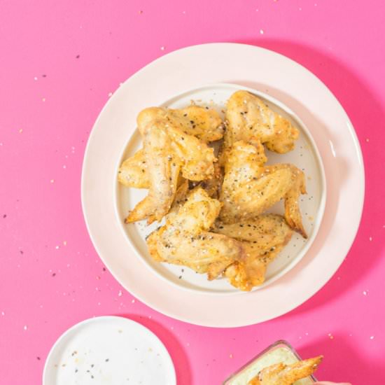 EVERYTHING BAGEL WINGS WITH AVOCADO - Recipe photo by aducksoven