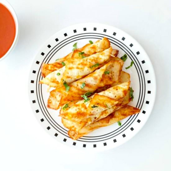 KETO BUFFALO CHICKEN TAQUITOS - Recipe photo by Stylish Cravings