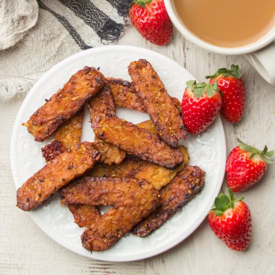 Tempeh Bacon - Recipe photo by Connoisseurus Veg
