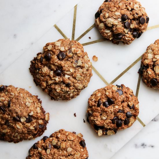 Vegan & GF Chocolate Chip Cookies - Recipe photo by naturallylara