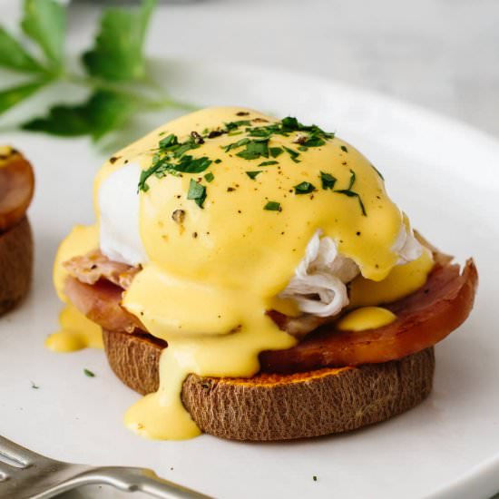 Healthy Eggs Benedict - Recipe photo by Downshiftology