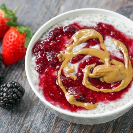Low Carb Berry Chia Pudding - Recipe photo by MyLifeCookbook