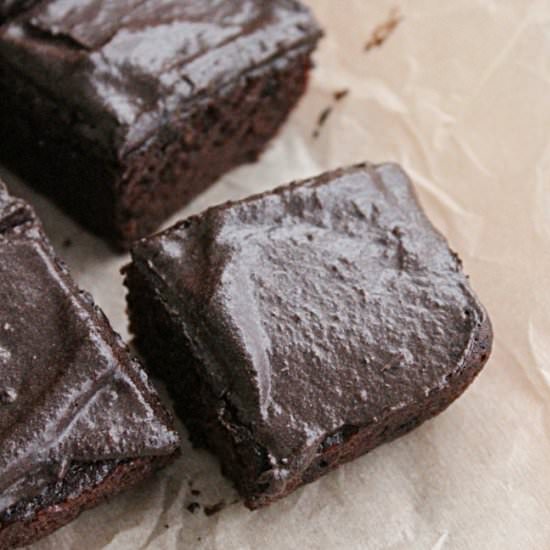 One Bowl Chocolate Snack Cake - Recipe photo by biggreenhouse
