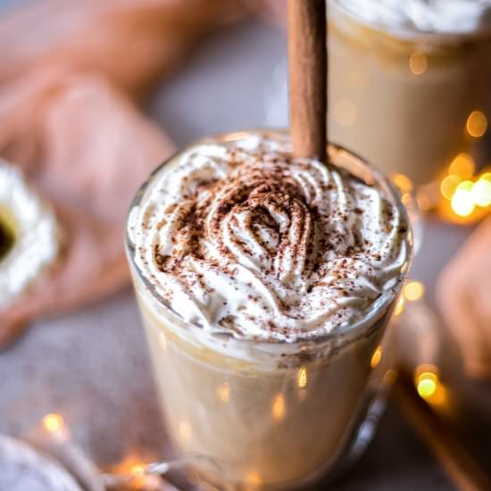 Low FODMAP Pumpkin Spice Latte - Recipe photo by Gluten Free Stories