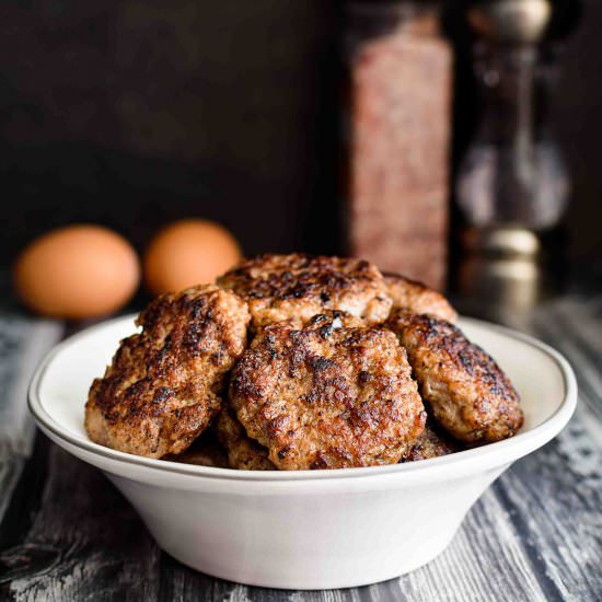 Homemade Breakfast Sausage - Recipe photo by pepperdelight