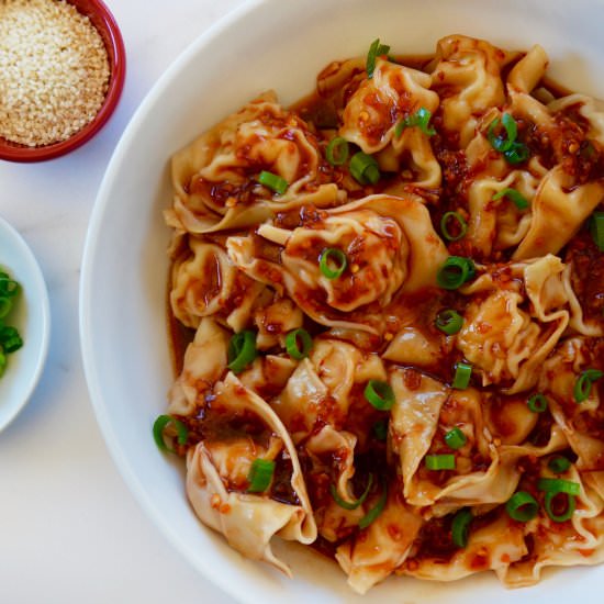 Spicy Chicken Wontons - Recipe photo by justataste