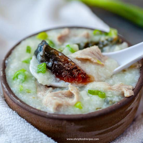 Congee with pork & century egg - Recipe photo by ohmyfoodrecipes